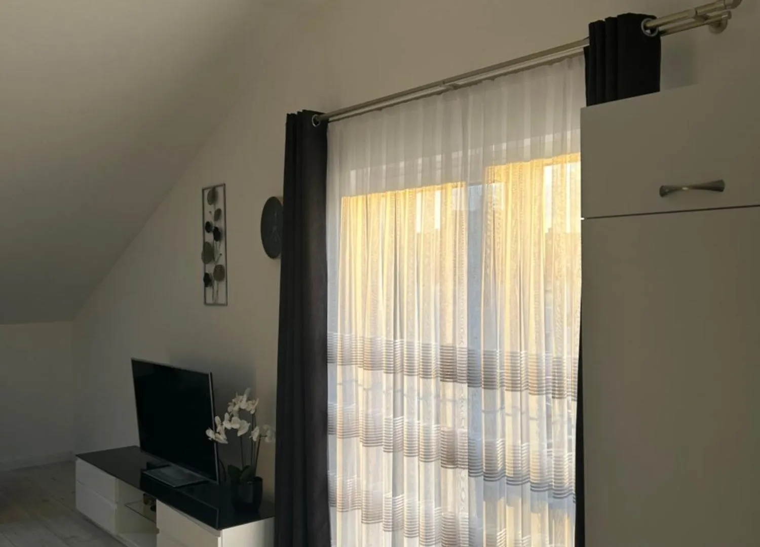 Bane Apartments 95Qm - Messewohnung, Ferienwohnung,Monteurwohnung 하노버