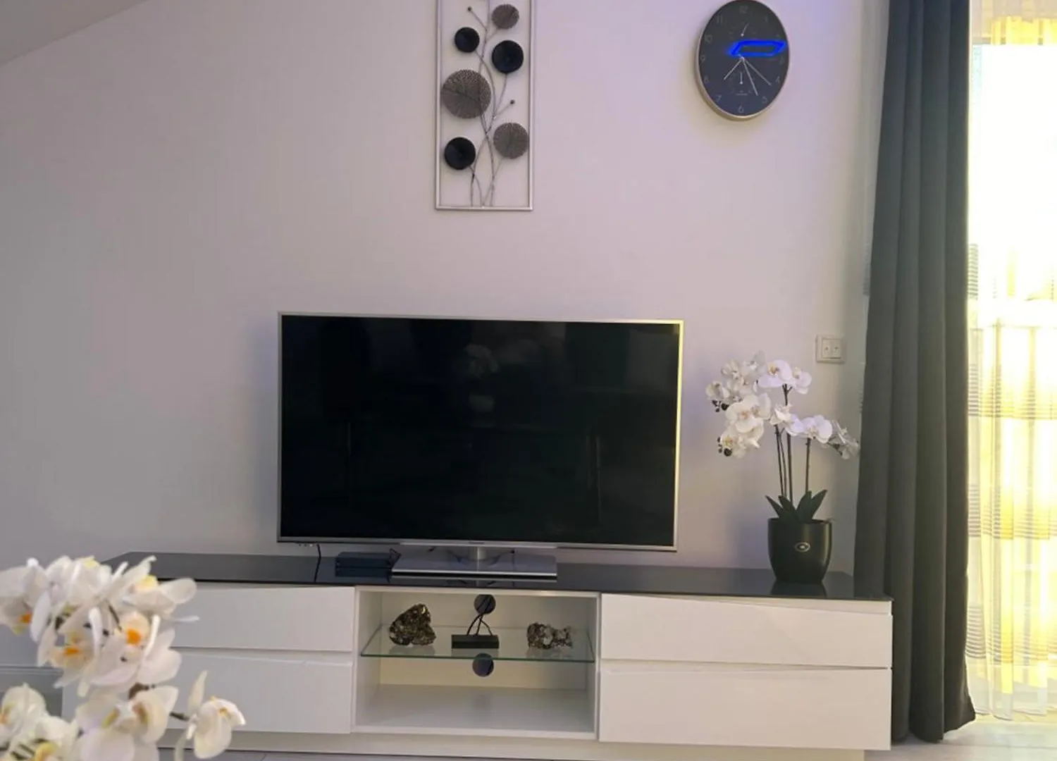 Bane Apartments 95Qm - Messewohnung, Ferienwohnung,Monteurwohnung Hannover Germany